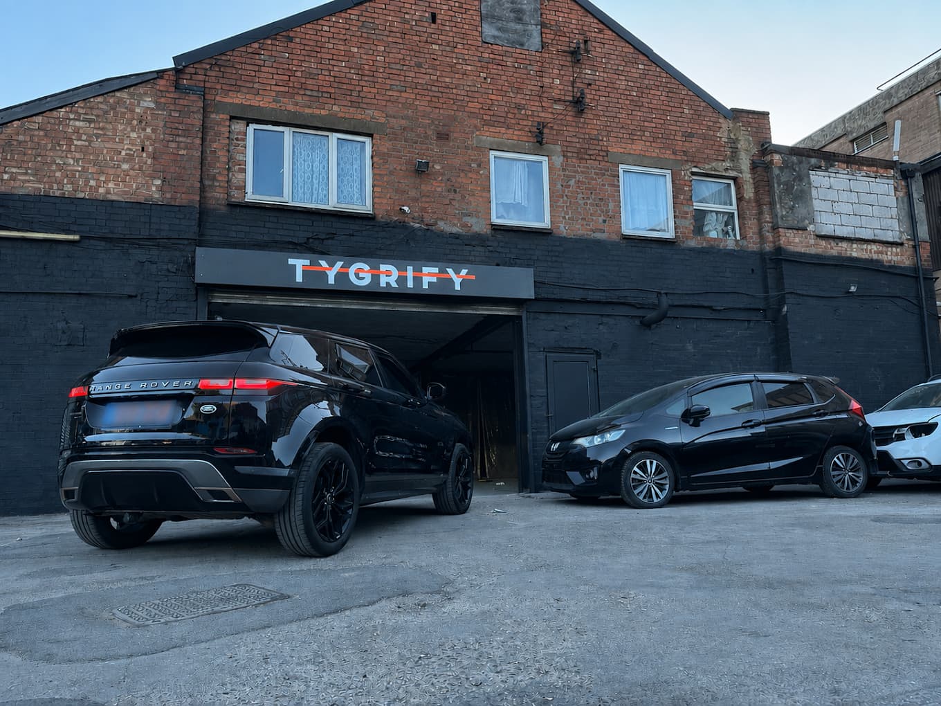Car parked outside the Tygrify workshop